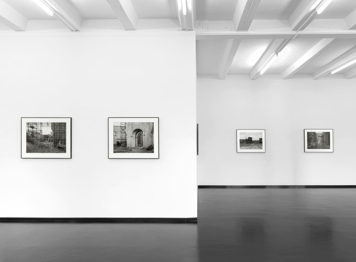 Gregory Crewdson, "Sanctuary", Galerie Wilma Tolksdorf, Frankfurt/M.